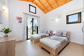 Kymma Villa 16 in Ayia Napa