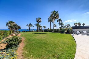 Royal Beachfront Villa