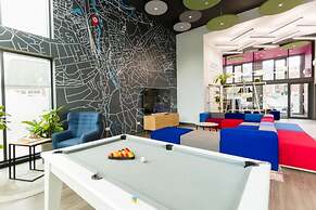 Student Only Riverside House