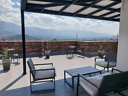 Penthouse Rooftop  Gem in the Laureles