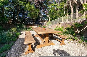 Honeypot Cottage - From 500 Per Night