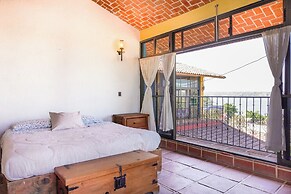 Casa Cayetana Colonial - Frente al lago