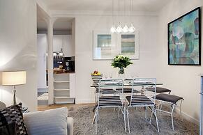 Paris Sevigne Elegant residence