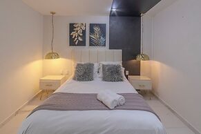 Apt with Reforma View - Pool and Jacuzzi