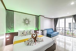 The Chic Patong