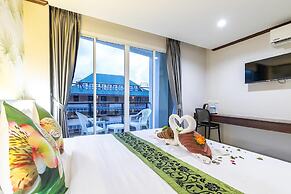The Chic Patong
