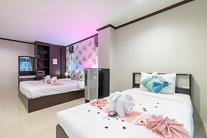 The Chic Patong