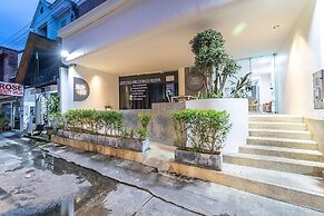 The Chic Patong