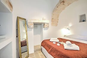 Dimora Tra Gli Ulivi With Private Jacuzzi