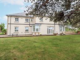 Mount House