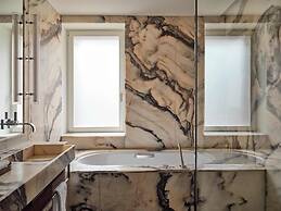 The Florentin by Althoff Collection