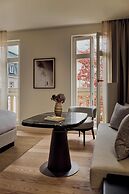 The Florentin by Althoff Collection