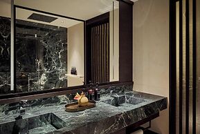 The Florentin by Althoff Collection