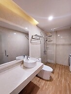 Lavender II Hotel