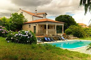Rustic Terrace2 Bedrooms Farm House