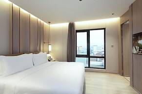 Somerset Queen City Semarang