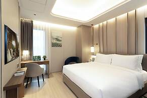 Somerset Queen City Semarang