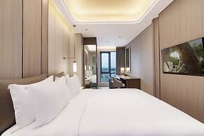 Somerset Queen City Semarang