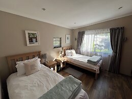 Sandpebbles Estate