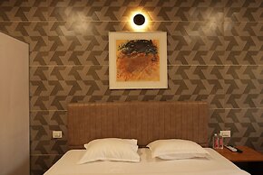 Vihara Inn