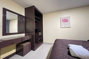 Lucky Inn Suites