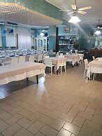 GARDEN HOTEL