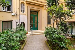 Roma private rooms Vatican City