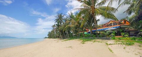 Beachfront Oasis With Private Pool and Jacuzzi on Samui's Bang Por Bea