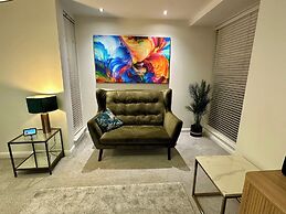 3 Bed-sleeps 6-garden-parking-pets