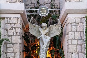 Cerenity Alaçatı