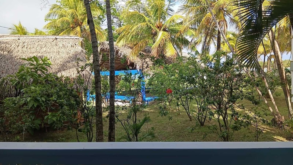 Las Palmas Cabins
