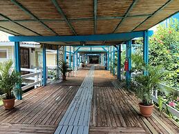 Las Palmas Cabins