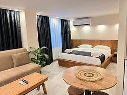 Khalkedon Suites