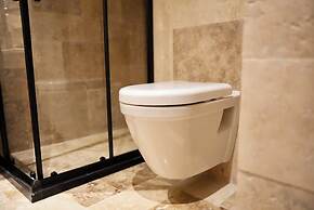 Khalkedon Suites