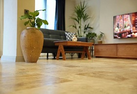 Khalkedon Suites