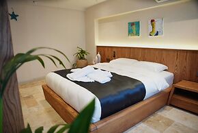 Khalkedon Suites