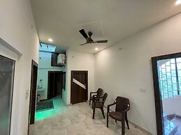 Akash Ganga Homestay Varanasi