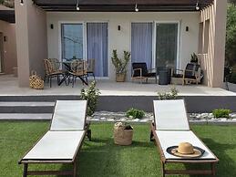 JM Dēos Suites