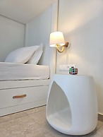 JM Dēos Suites