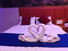 Hotel Chirag Next