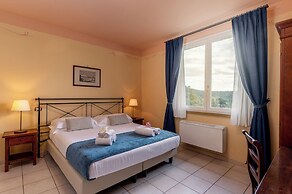Borgo San Martino Residence Hotel & SPA
