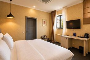 Hotel Day Inn