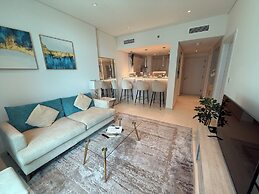 Highend Ultra Luxury with Rooftop Pool
