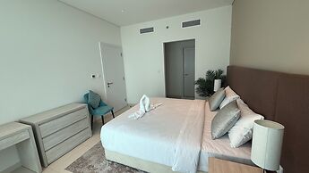 Highend Ultra Luxury with Rooftop Pool