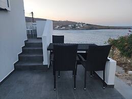 Theis Seafront Retreat - Loutra Seaview Bliss