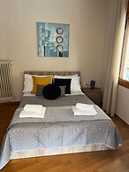 Alimos Cozy Getaway Close to the Beach