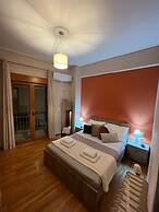 Alimos Cozy Getaway Close to the Beach