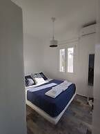 Alos Seafront Gem - Loutra Seaview Escape