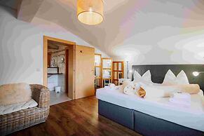 Hotel in the HEART