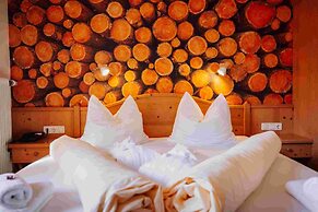 Hotel in the HEART